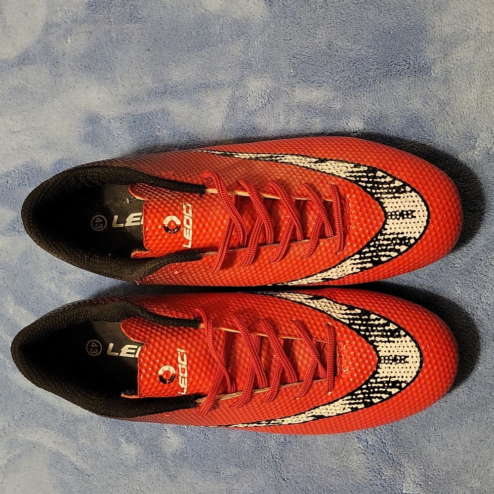 Mens Soccer Cleat